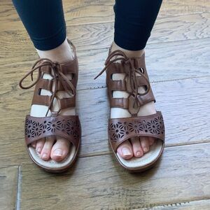 Remonte Brown Cut-Out Lace-Up Sandals